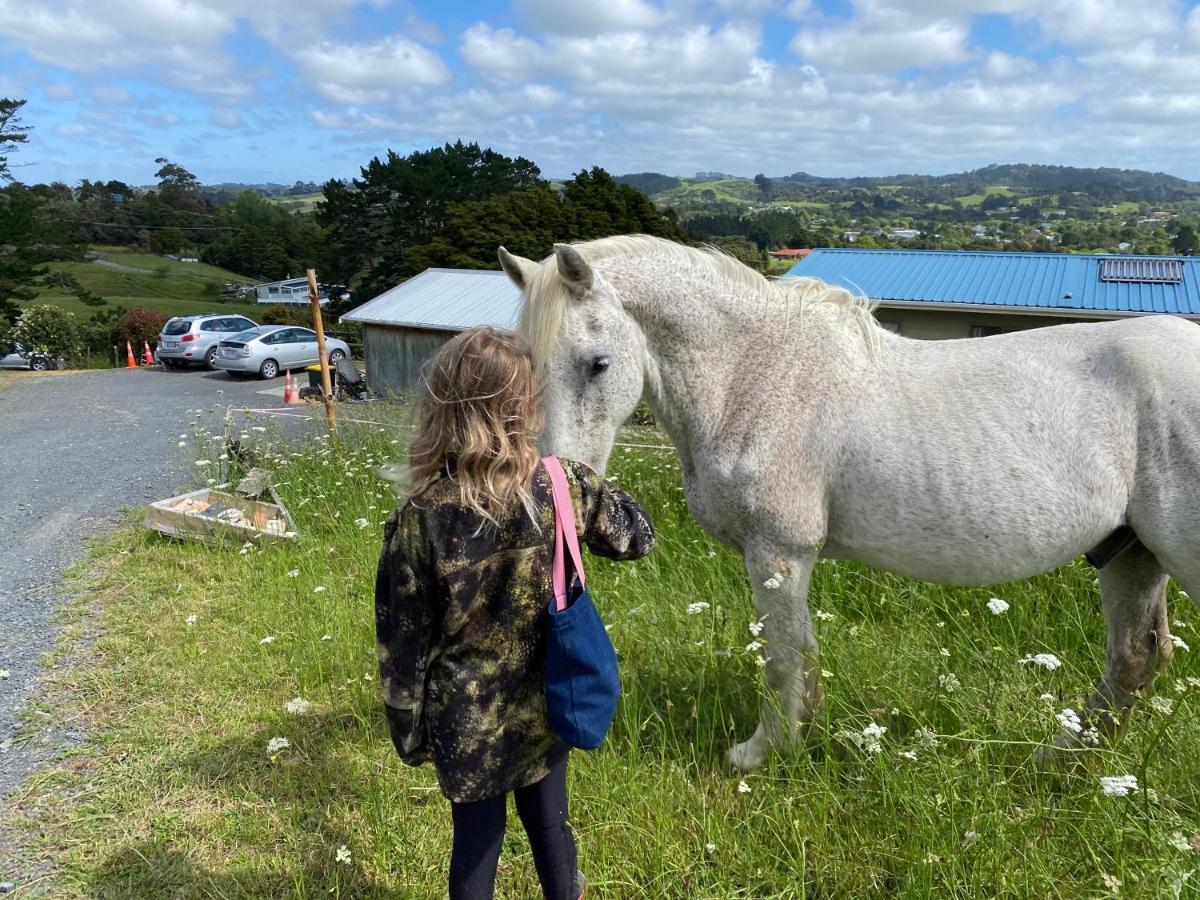 Pukeatua Farmstay Waimauku Εξωτερικό φωτογραφία